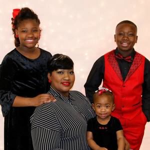 Meet your Posher, Latosha